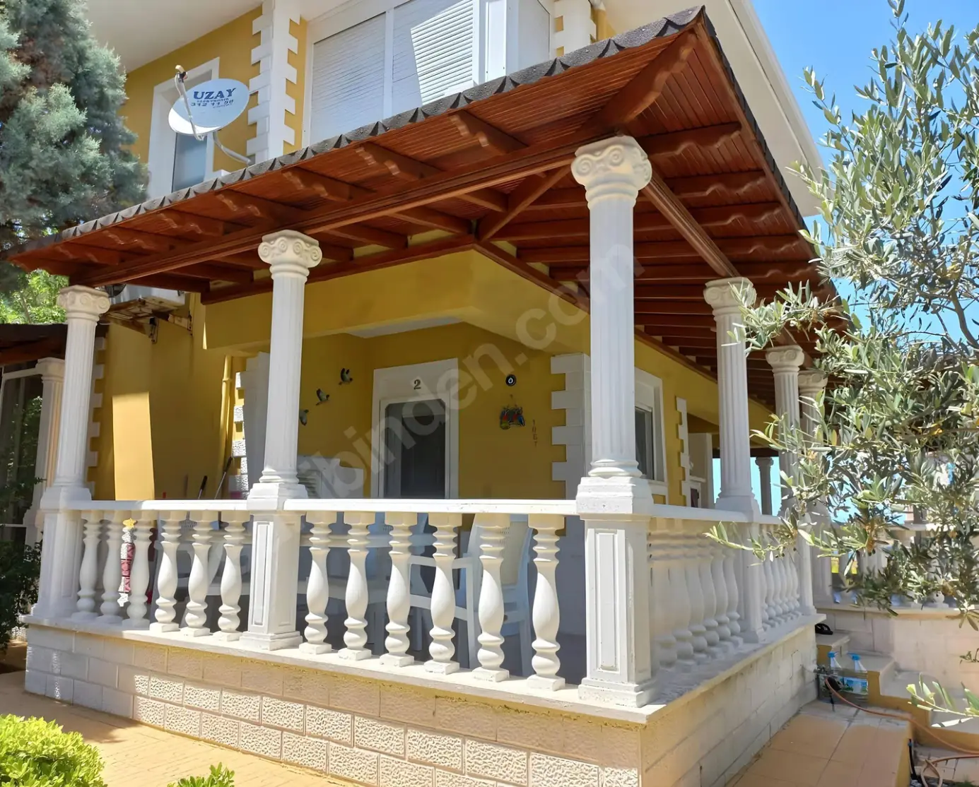 CUNDA’YA 5 DK | DENİZE SIFIR SİTEDE, ÖZEL PLAJLI & İSKELELİ LÜKS 3+1 VİLLA