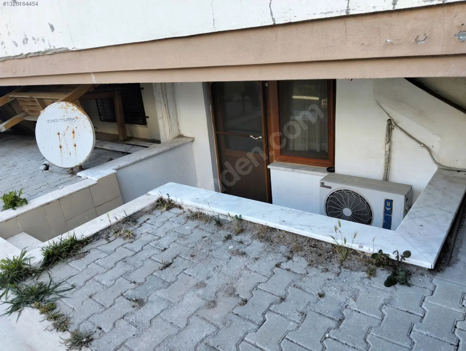 Strandnah in Küçükköy: Möblierte Einheit mit zwei Schlafzimmern
