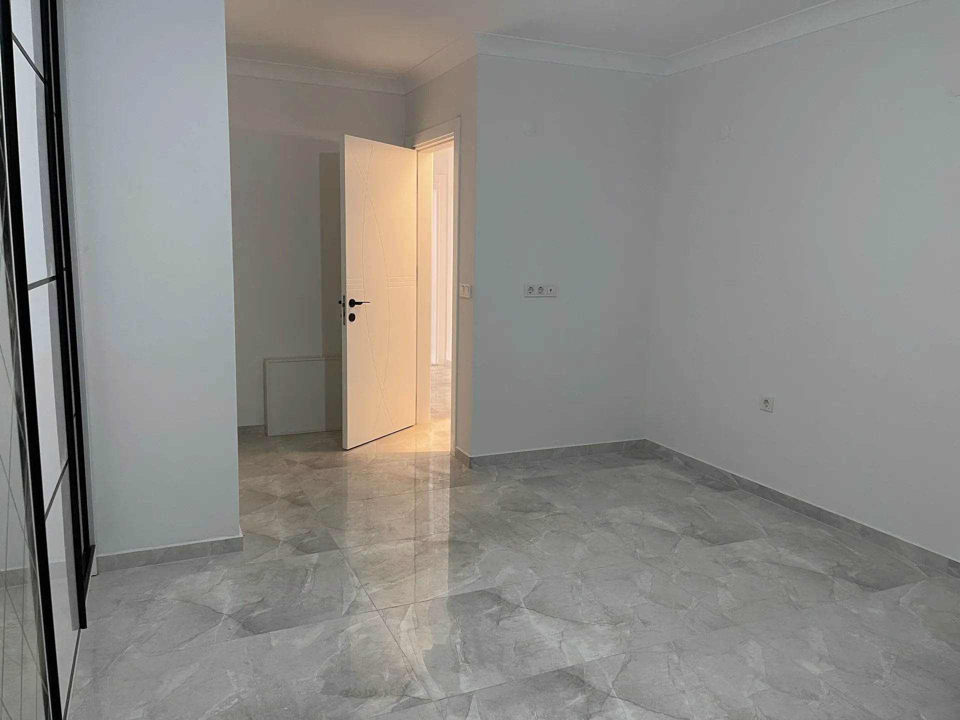 Room for the Whole Family: Brand-New 5-Bedroom Villa with Sea Views in Cunda 14