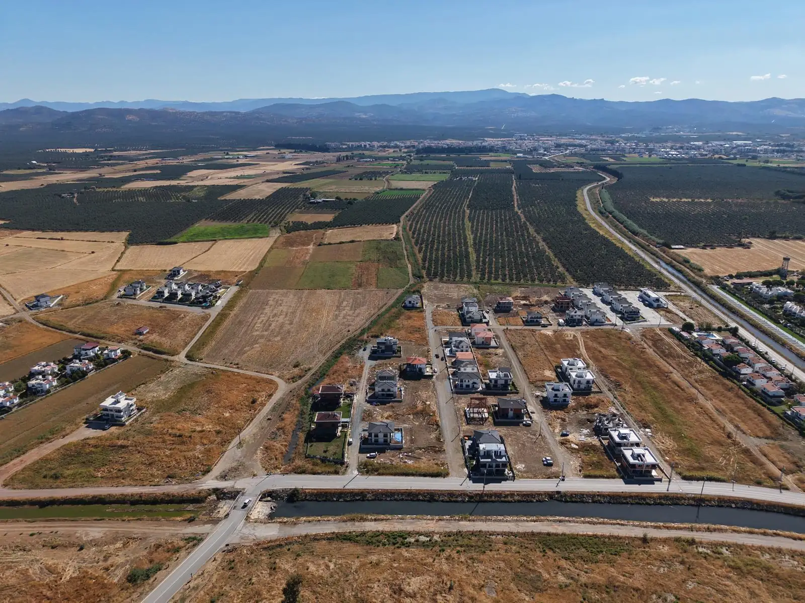 Your Villa Vision Starts Here: A Coastal Plot in Gömeç 8