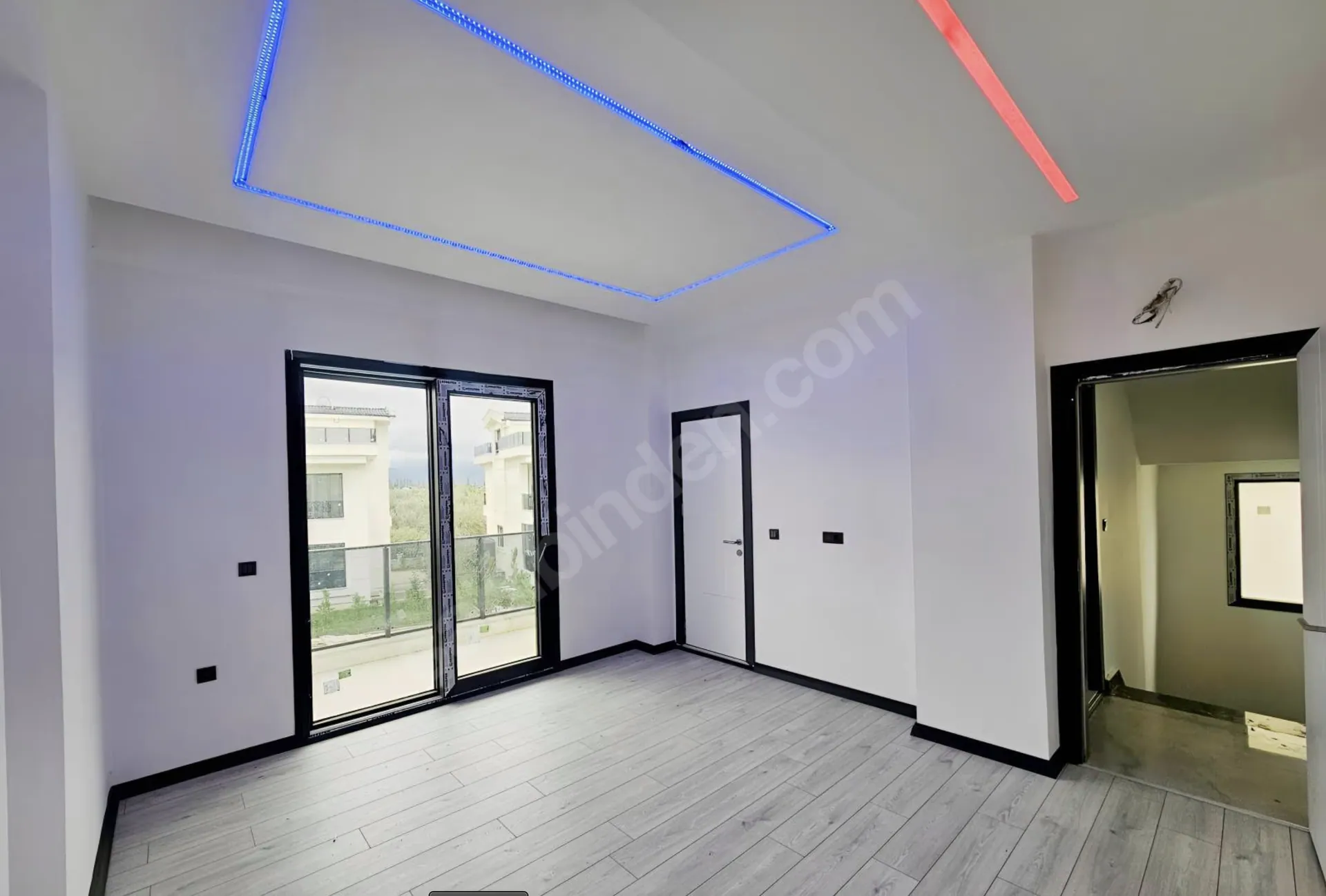 Evde Bir Spa Kaçamağı: Eroğlan’da Özel Hamam ve Saunalı 4+1 Villa 14