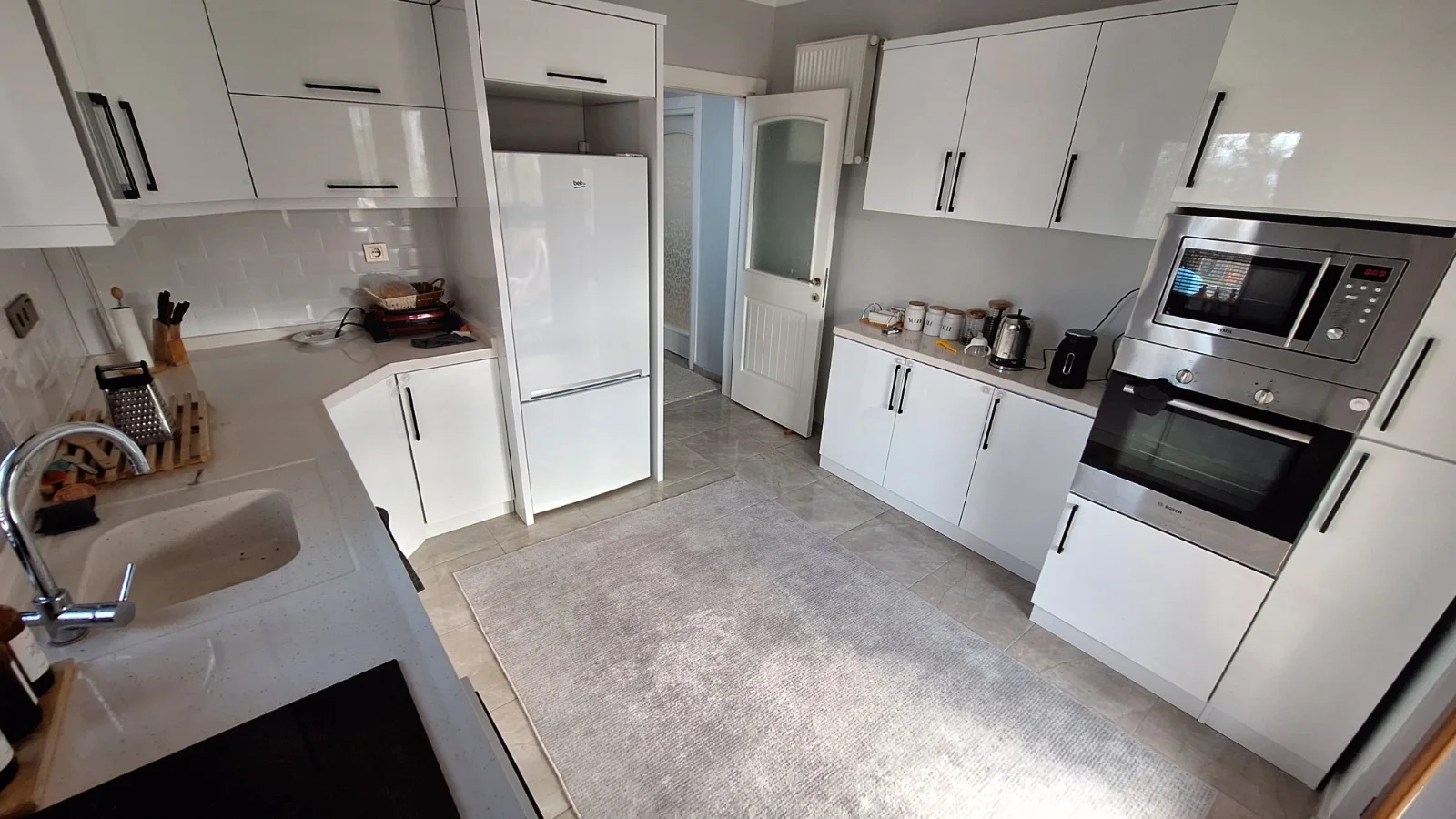 Sahilkent’te bahçe keyfi: Havuzlu ve güvenlikli sitede 5+2 villa 7