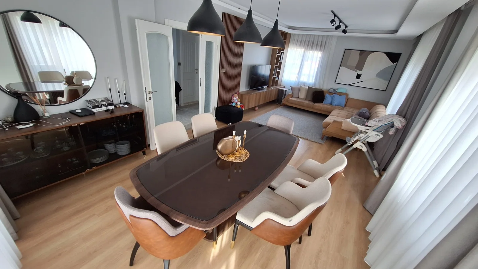 Sahilkent’te bahçe keyfi: Havuzlu ve güvenlikli sitede 5+2 villa 6