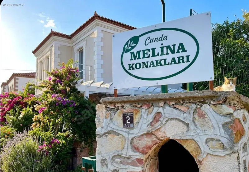 Cunda’da Ufka Açılan Bir Ev: Deniz Manzaralı 3+1 Villa 3